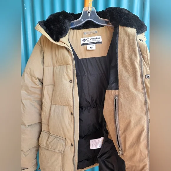 Columbia Men's Tan Puffer Jacket - Picture 11 of 14